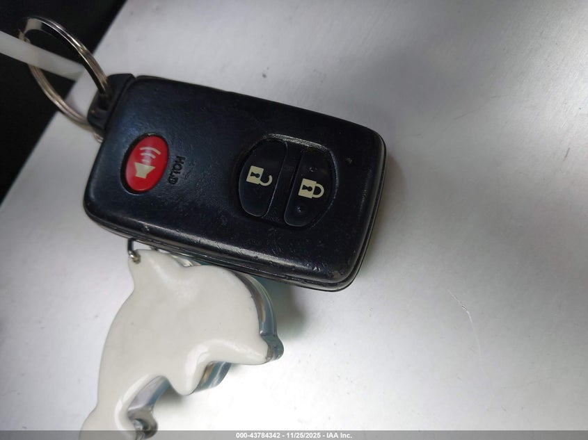 2013 Toyota Prius Two VIN: JTDKN3DU2D5600844 Lot: 43784342