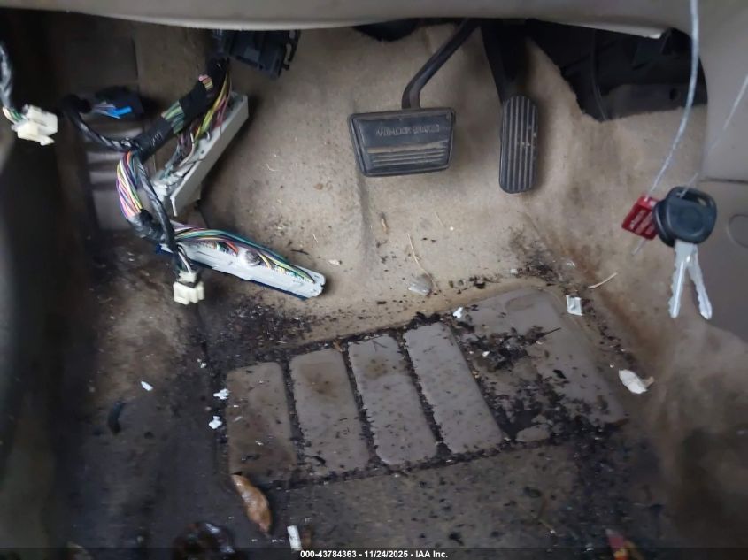 2001 Oldsmobile Alero Gls VIN: 1G3NF52E31C142949 Lot: 43784363