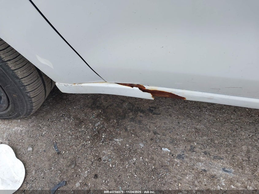 2013 Dodge Dart Limited VIN: 1C3CDFCH6DD293136 Lot: 43784379