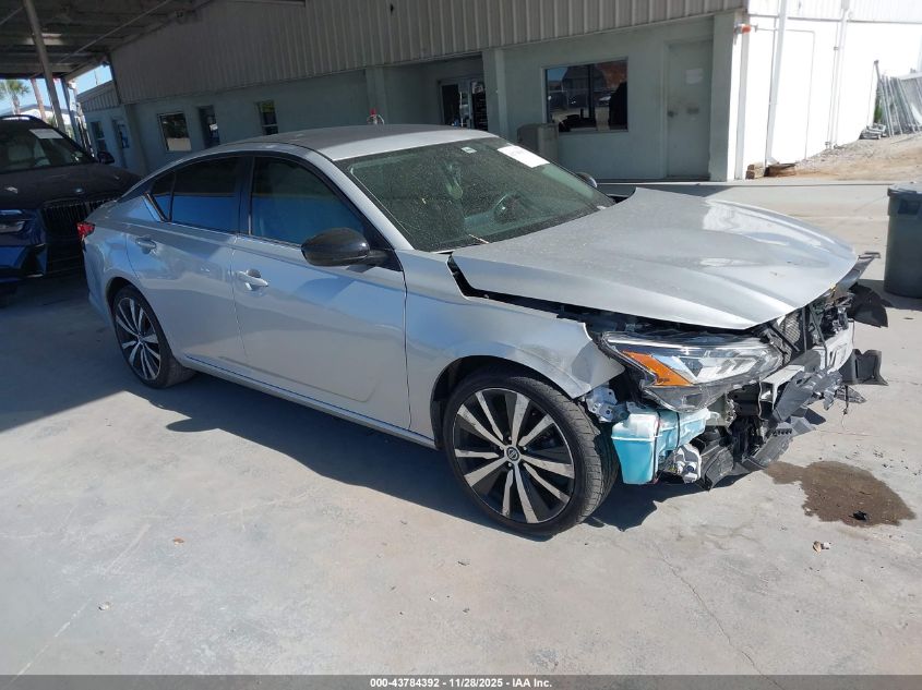 NISSAN ALTIMA SR FWD