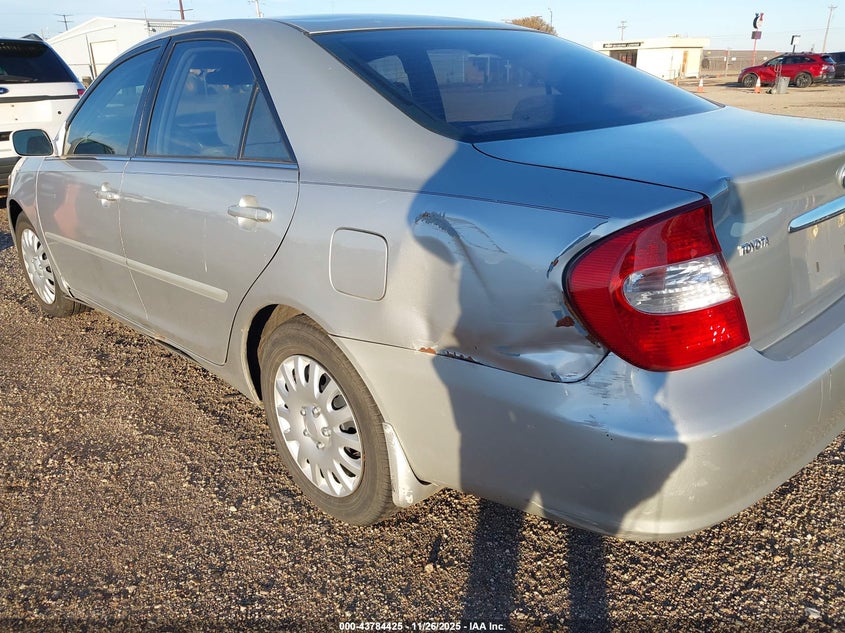 2004 Toyota Camry Le VIN: 4T1BE32K44U274077 Lot: 43784425