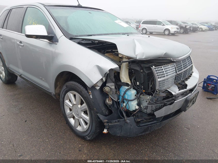 2007 Lincoln Mkx VIN: 2LMDU88C37BJ18636 Lot: 43784461