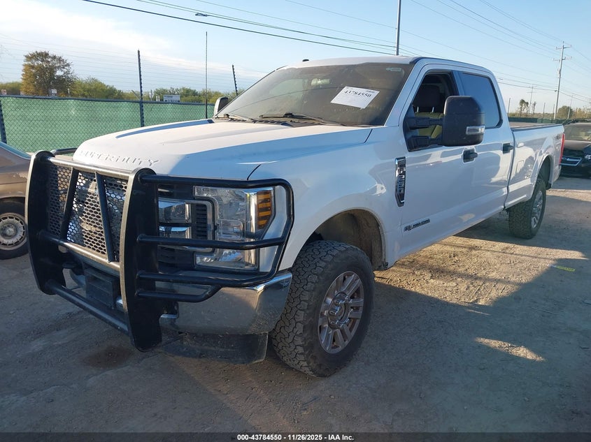 1FT7W2BT4KEC60584 2019 FORD F250 photo no. 2