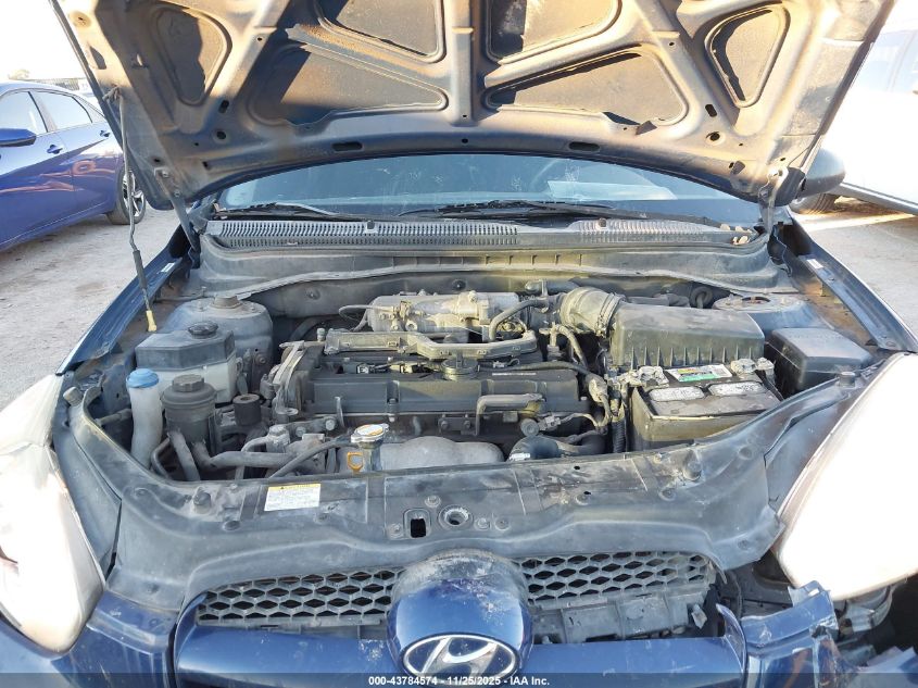 2008 Hyundai Accent Gs VIN: KMHCM36CX8U104404 Lot: 43784574