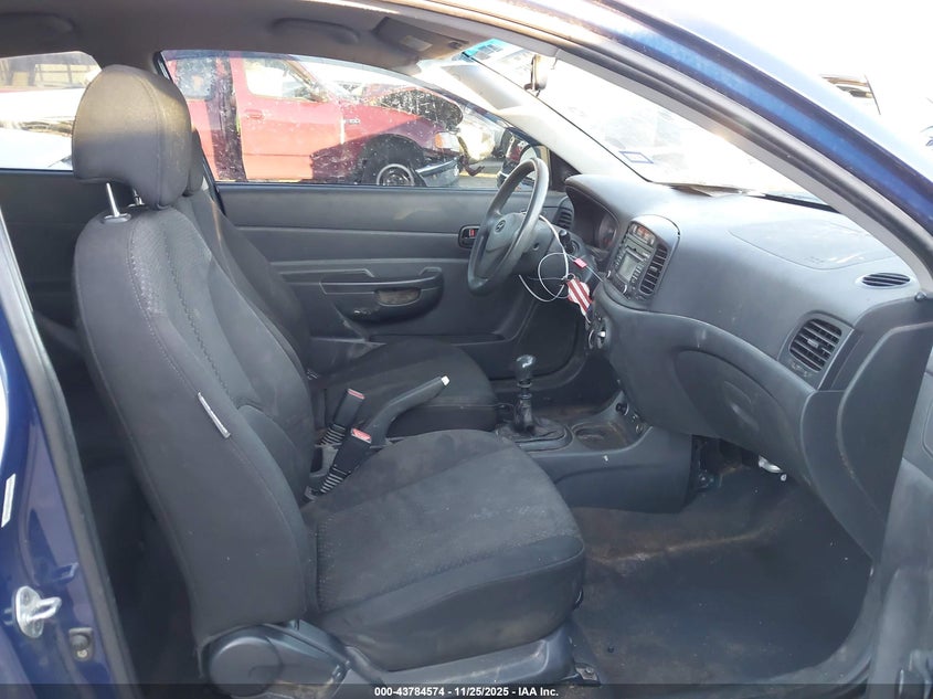 KMHCM36CX8U104404 2008 HYUNDAI ACCENT photo no. 5