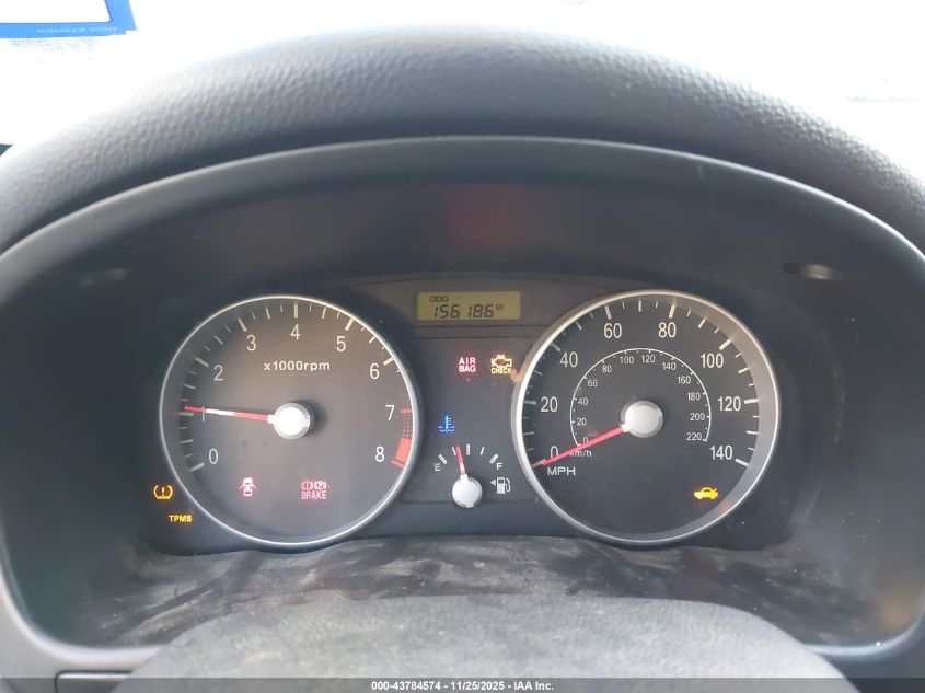 2008 Hyundai Accent Gs VIN: KMHCM36CX8U104404 Lot: 43784574