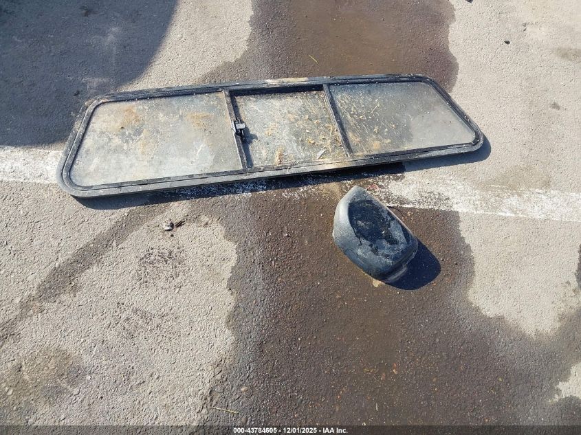 2001 Toyota Tacoma Base V6 VIN: 5TEWN72N31Z833709 Lot: 43784605