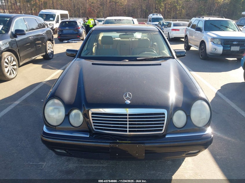 1998 Mercedes-Benz E 320 VIN: WDBJF65F3WA633595 Lot: 43784666