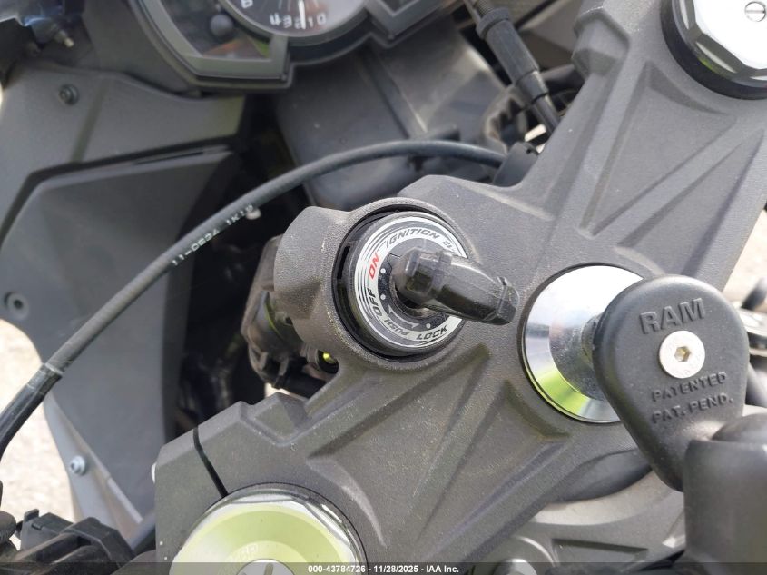 2022 Kawasaki Zx636 K VIN: JKBZXJH16NA013106 Lot: 43784726