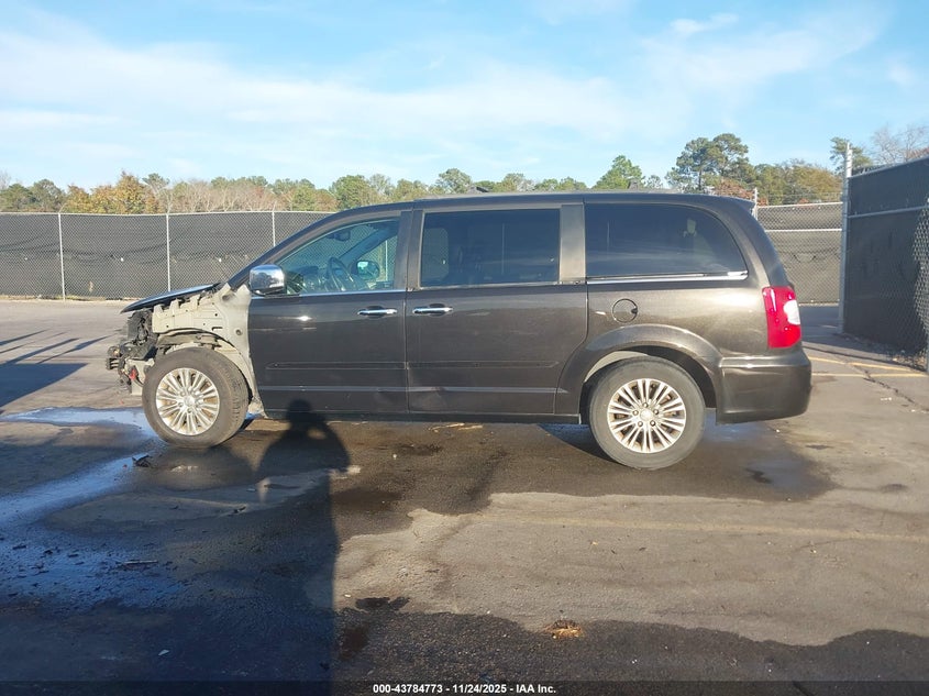 2015 Chrysler Town & Country Touring-L VIN: 2C4RC1CG7FR676201 Lot: 43784773