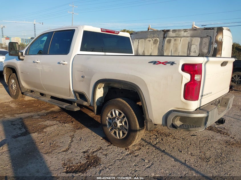 2GC1KNEY5S1222762 2025 CHEVROLET SILVERADO photo no. 3