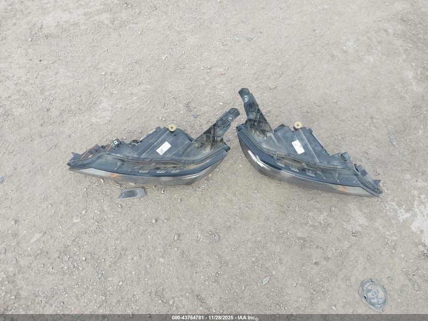 2019 Chevrolet Impala Premier VIN: 1G1105S33KU100932 Lot: 43784781