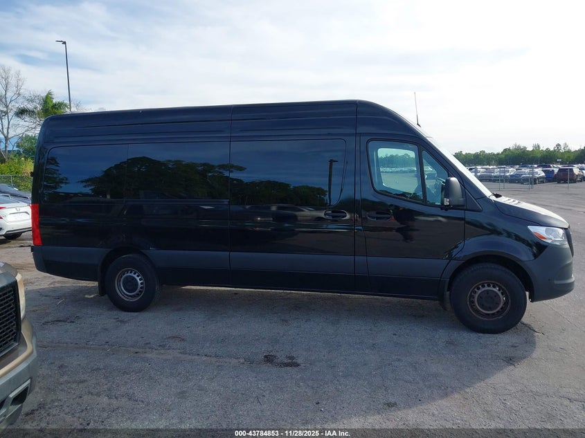 2025 Mercedes-Benz Sprinter 2500 High Roof 4-Cyl Diesel VIN: W1Z4KGHY6ST208486 Lot: 43784853