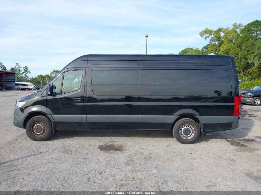 2025 Mercedes-Benz Sprinter 2500 High Roof 4-Cyl Diesel VIN: W1Z4KGHY6ST208486 Lot: 43784853
