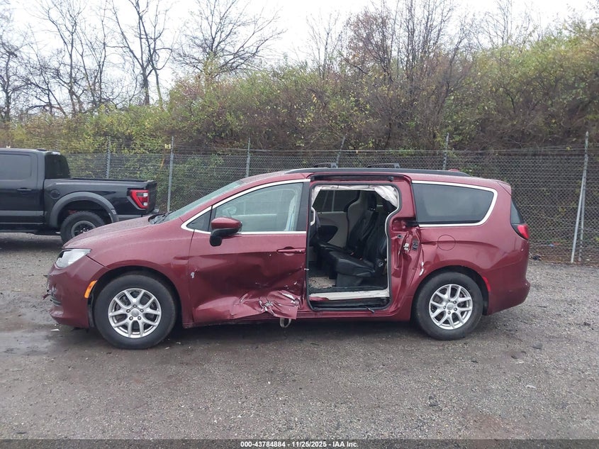 2020 Chrysler Voyager Lxi VIN: 2C4RC1DG9LR157841 Lot: 43784884