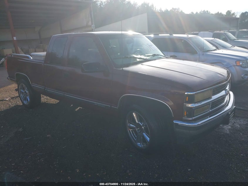 2GCEC19R0W1160235 1998 Chevrolet C1500 Fleetside auction photo 1