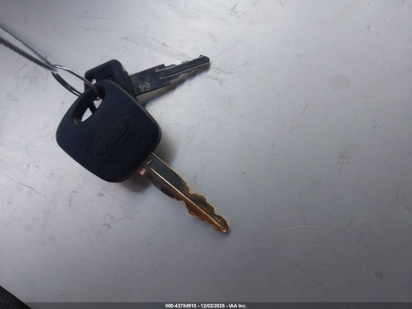 2002 Ford Escape Xlt VIN: 1FMYU04172KB95236 Lot: 43784910