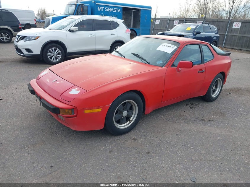 WP0AA0948FN452264 1985 PORSCHE 944 photo no. 2