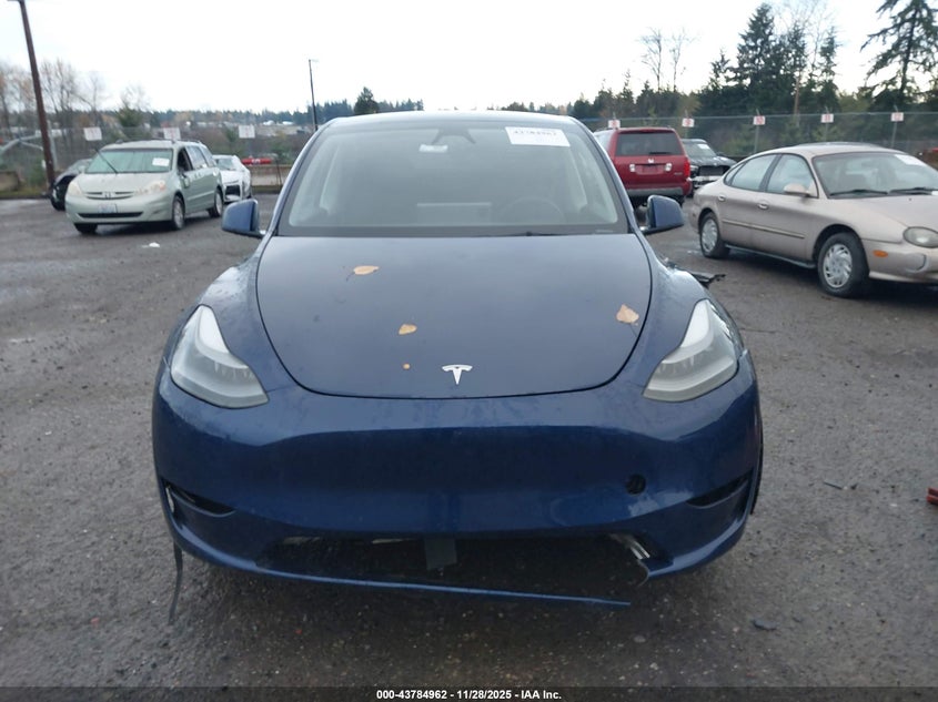 2023 Tesla Model Y Awd/Long Range Dual Motor All-Wheel Drive VIN: 7SAYGDEE2PF922441 Lot: 43784962