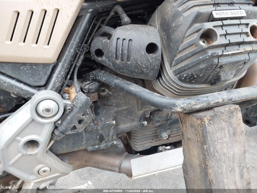 2020 Moto Guzzi V85 Tt VIN: ZGUKWUA06LM000012 Lot: 43784985
