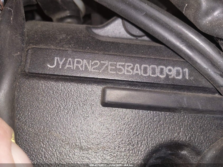 2011 Yamaha Fz8 N VIN: JYARN27E5BA000901 Lot: 42333279