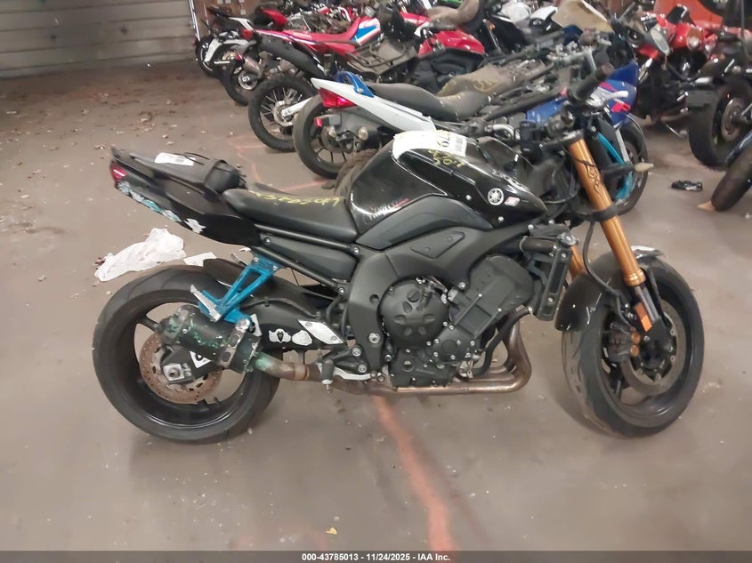 2011 Yamaha Fz8 N VIN: JYARN27E5BA000901 Lot: 42333279
