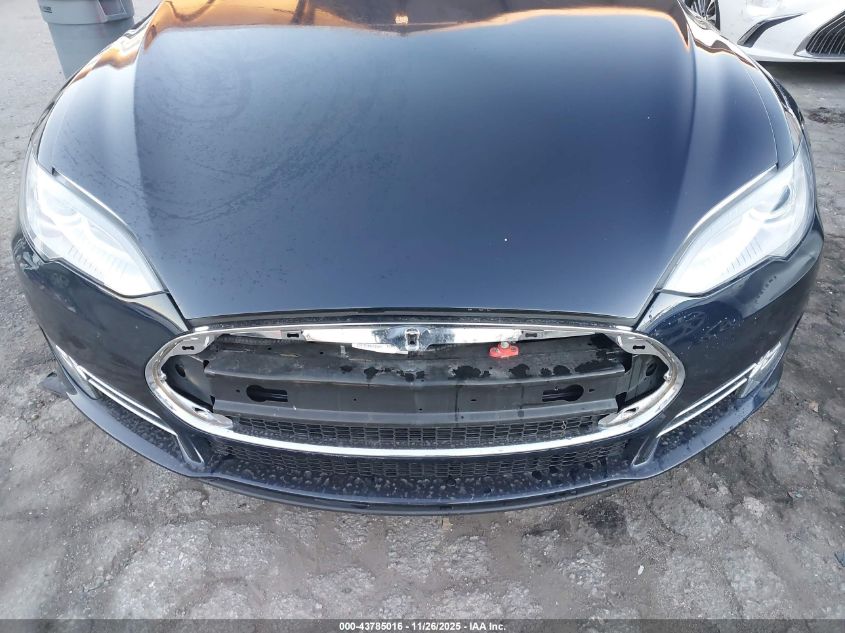 2013 Tesla Model S VIN: 5YJSA1CG0DFP05036 Lot: 43785016