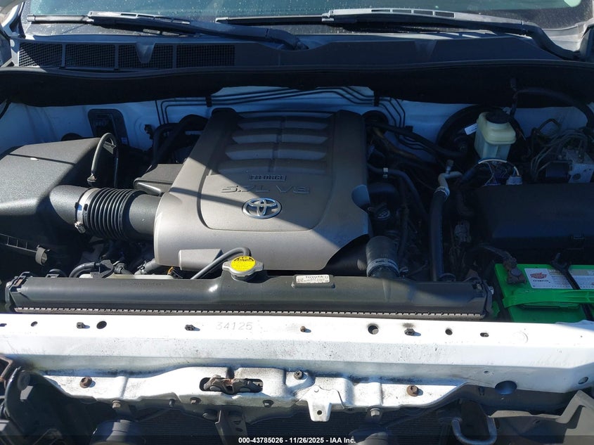 2008 Toyota Tundra Base 5.7L V8 VIN: 5TFSV54128X005634 Lot: 43785026