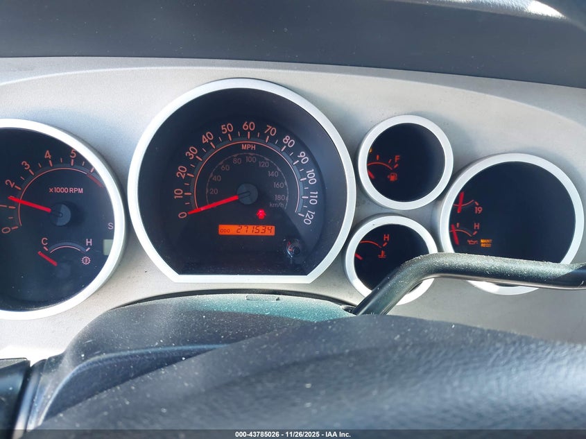 2008 Toyota Tundra Base 5.7L V8 VIN: 5TFSV54128X005634 Lot: 43785026