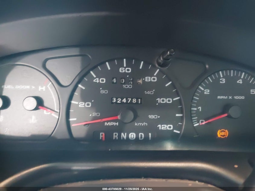 2003 Ford Taurus Se VIN: 1FAHP53U23G147092 Lot: 43785029