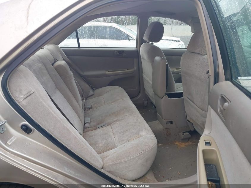 2003 Toyota Camry Le VIN: 4T1BE32K53U786378 Lot: 43785036