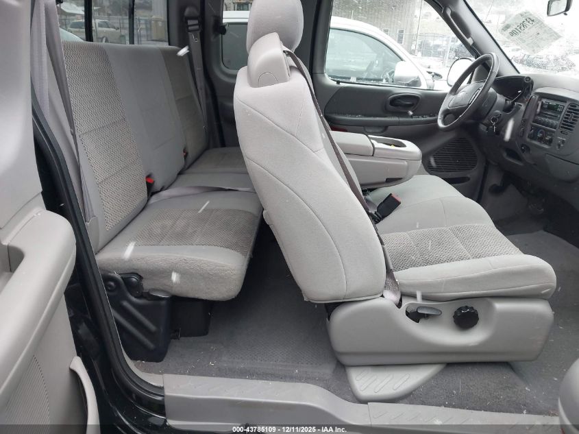 2003 Ford F-150 Lariat/Xl/Xlt VIN: 1FTRX18W63NB71148 Lot: 43785109