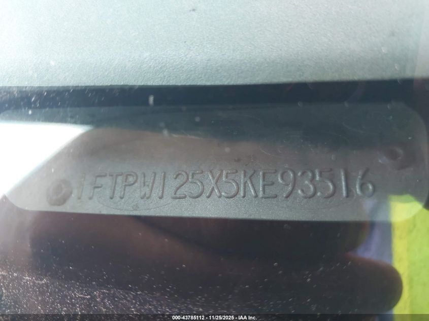 2005 Ford F-150 Lariat/Xlt VIN: 1FTPW125X5KE93516 Lot: 43785112
