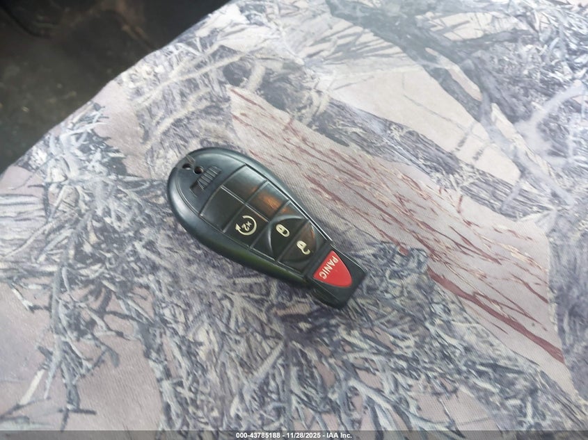 2010 Dodge Ram 1500 Slt/Sport/Trx VIN: 1D7RV1GT6AS125126 Lot: 43785188