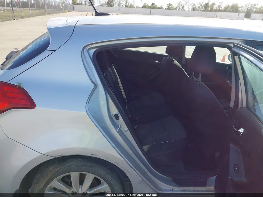 2015 Kia Forte Ex VIN: KNAFX5A87F5363895 Lot: 43785190