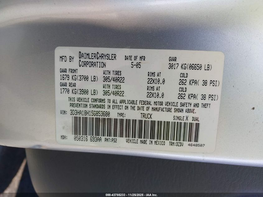 2005 Dodge Ram 1500 Srt-10 VIN: 3D3HA18H15G853680 Lot: 43785233