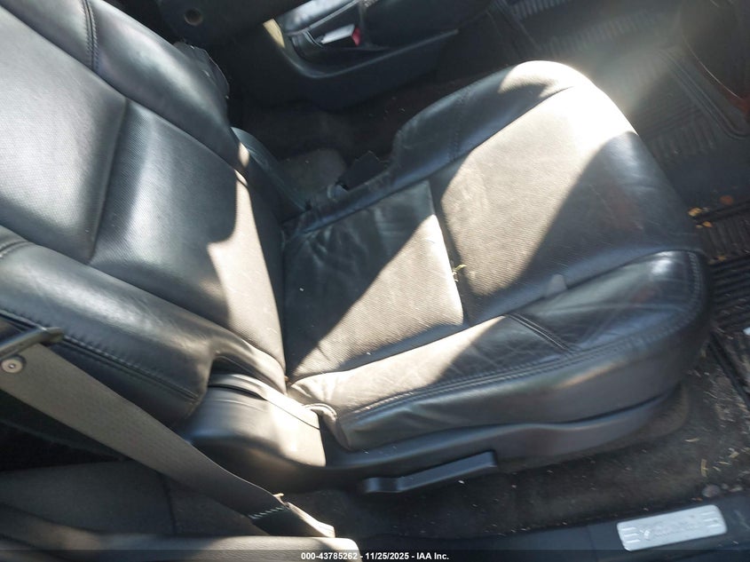 2007 Cadillac Escalade Standard VIN: 1GYFK63887R410392 Lot: 43785262