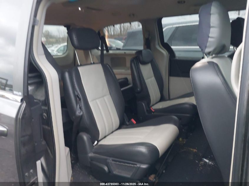 2010 Chrysler Town & Country Touring Plus VIN: 2A4RR8D19AR338674 Lot: 43785303