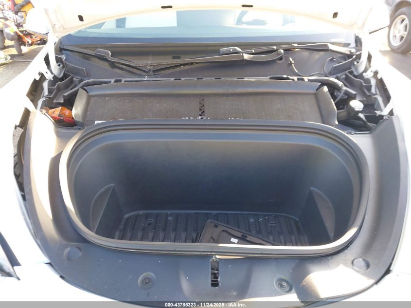 2020 Tesla Model Y Long Range Dual Motor All-Wheel Drive VIN: 5YJYGDEE4LF019232 Lot: 43785323