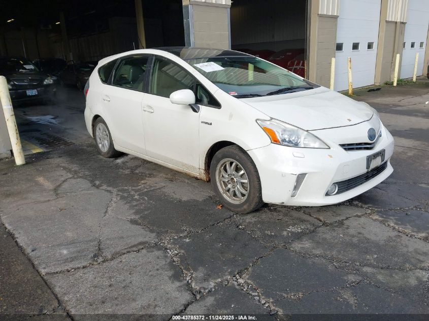TOYOTA PRIUS V FIVE