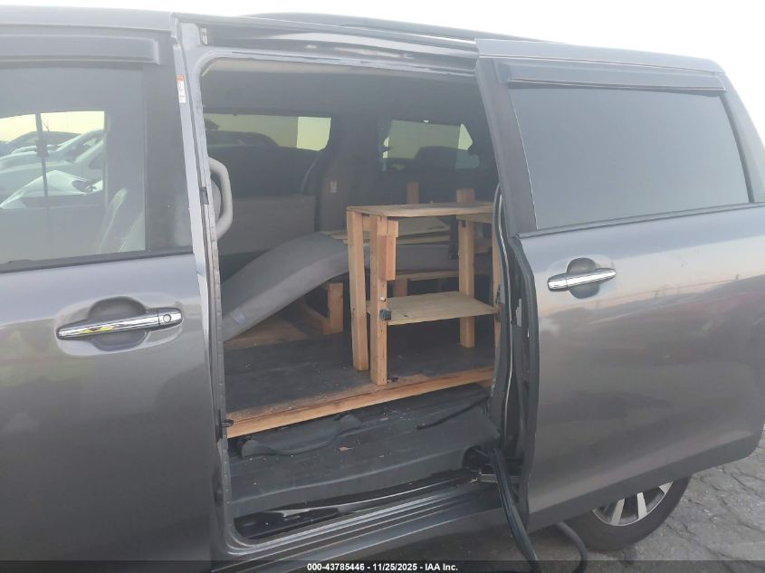 2018 Toyota Sienna Xle 7 Passenger VIN: 5TDDZ3DC4JS200682 Lot: 43785446