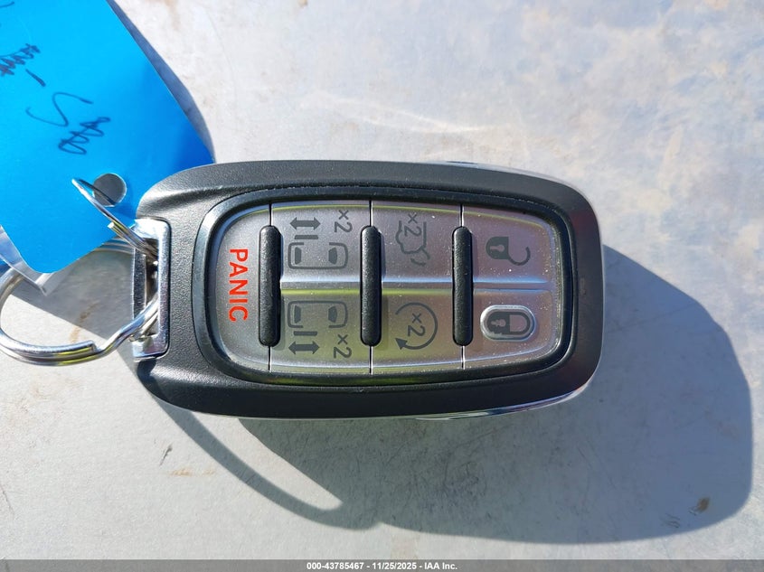 2021 Chrysler Pacifica Touring L VIN: 2C4RC1BG0MR552706 Lot: 43785467