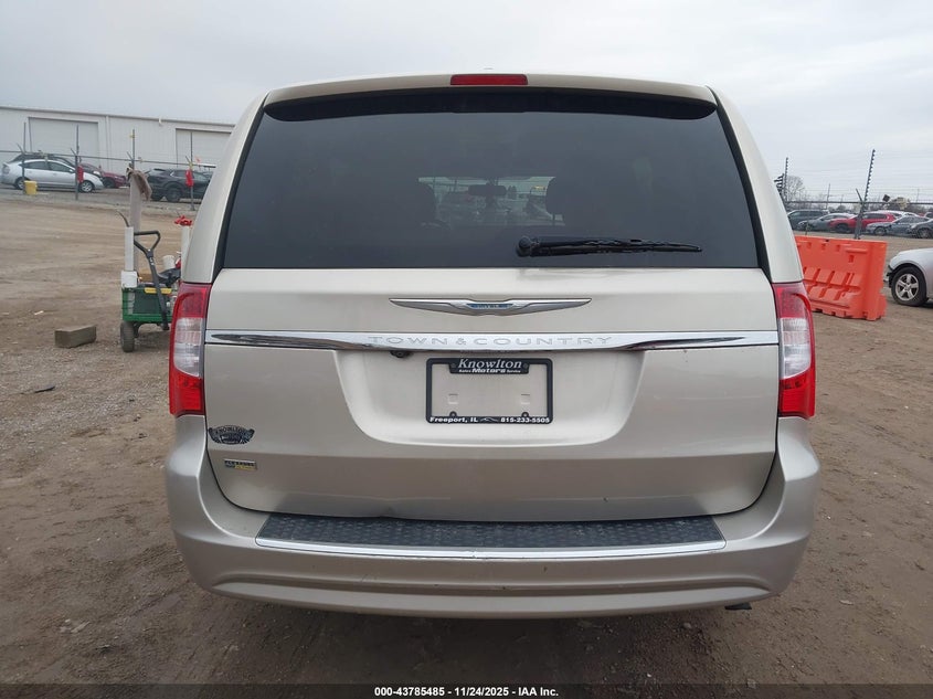 2015 Chrysler Town & Country Touring VIN: 2C4RC1BG4FR645084 Lot: 43785485
