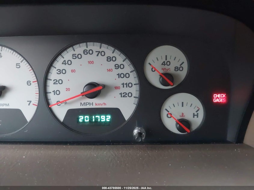 2001 Jeep Grand Cherokee Limited VIN: 1J4GW58N81C675678 Lot: 43785500