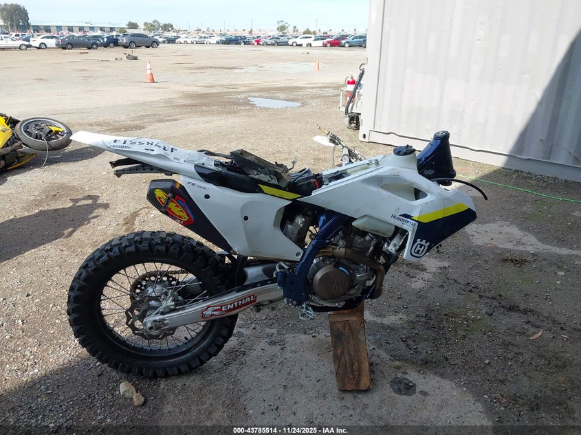 2025 Husqvarna Fe501 W/S VIN: VBKUAJ403SM463081 Lot: 43785514