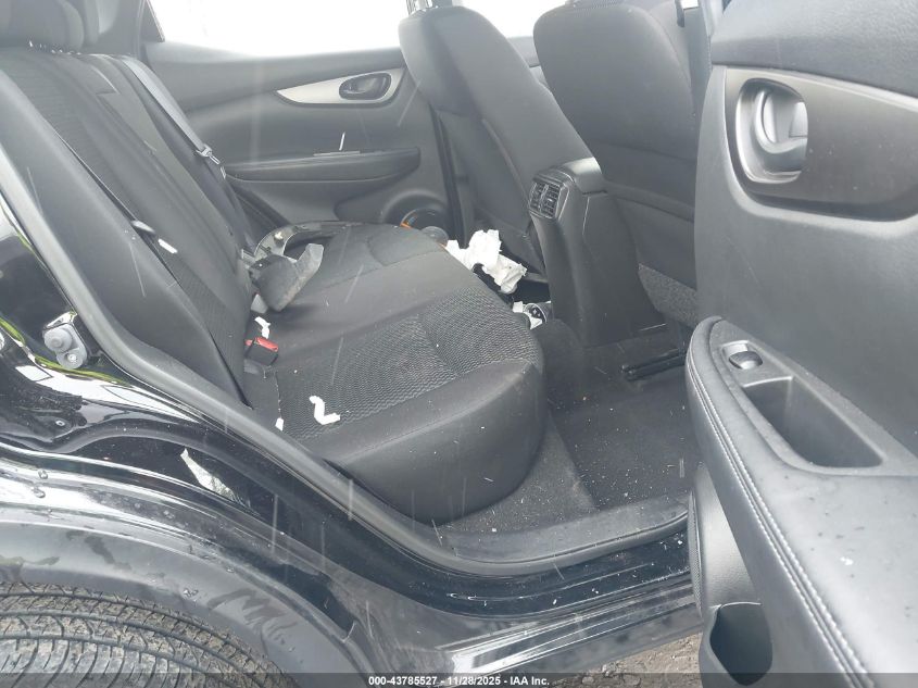 2017 Nissan Rogue Sport S VIN: JN1BJ1CRXHW138162 Lot: 43785527