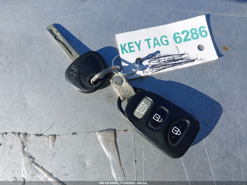5NPEB4AC0EH912346 2014 HYUNDAI SONATA photo no. 11