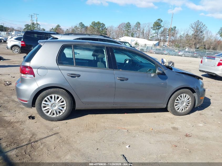 2014 Volkswagen Golf 2.5L VIN: WVWDB7AJ0EW010656 Lot: 43785636