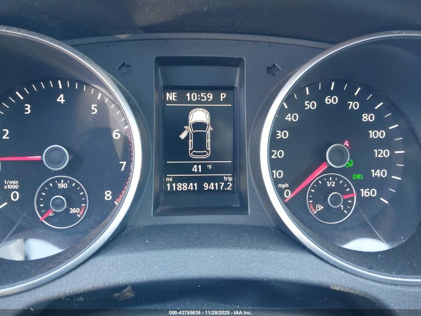 2014 Volkswagen Golf 2.5L VIN: WVWDB7AJ0EW010656 Lot: 43785636