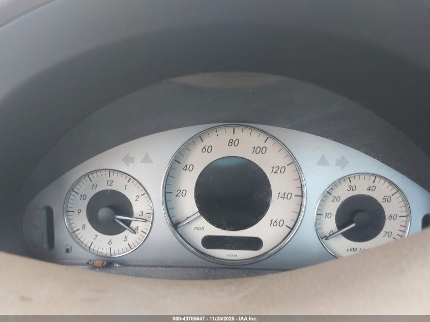 2007 Mercedes-Benz E 550 VIN: WDBUF72X77B018303 Lot: 43785647